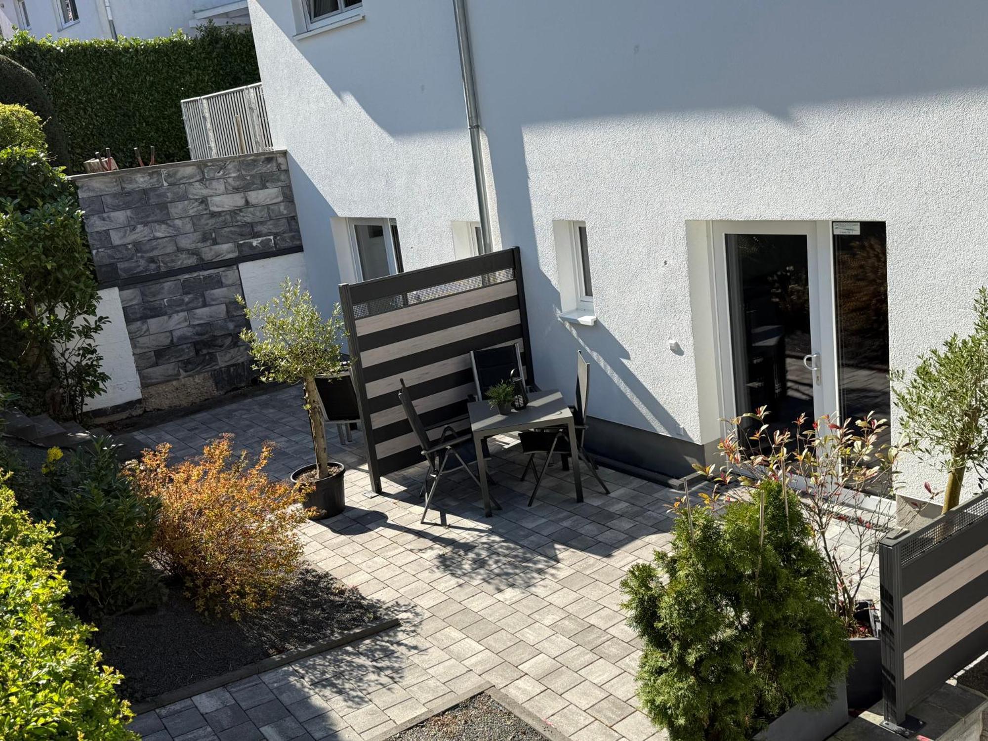 Haus Uebernachtenswert Mosel Апартаменты *